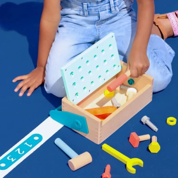 B. Toys Vaerktojskasse I Trae*Djeco Fashion