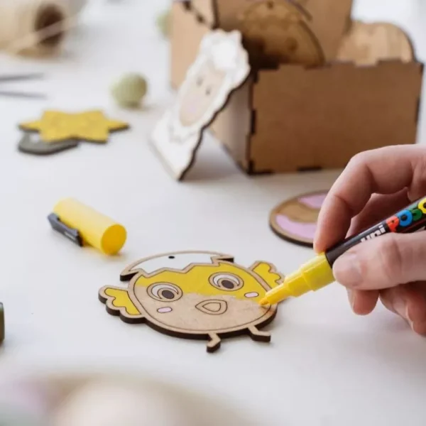 Mal Selv: Paskekassen, 9 Figurer*Crateit Online