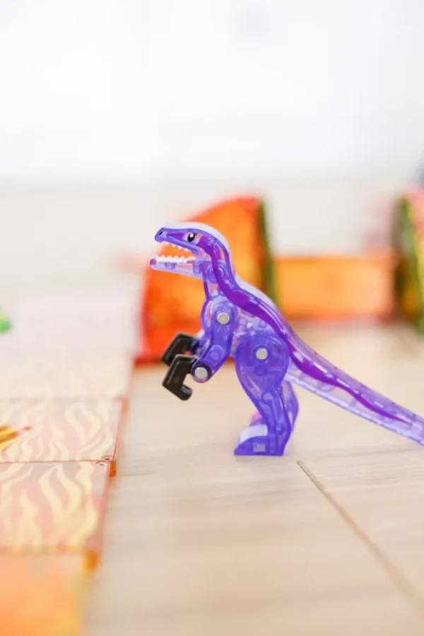 Dino World, 40 Dele*Magna-Tiles Flash Sale