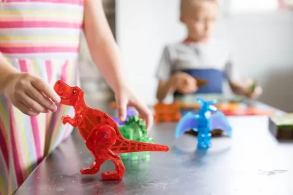 Dino World, 40 Dele*Magna-Tiles Flash Sale