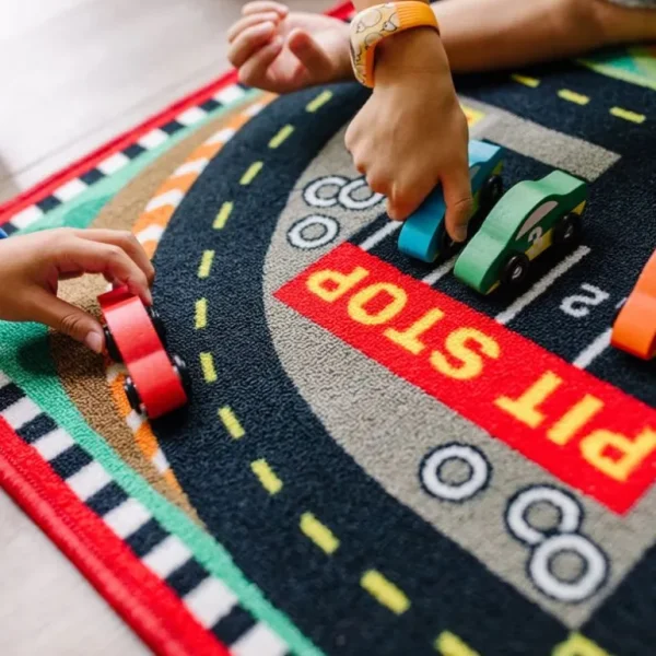 Racer Taeppe*Melissa & Doug Outlet
